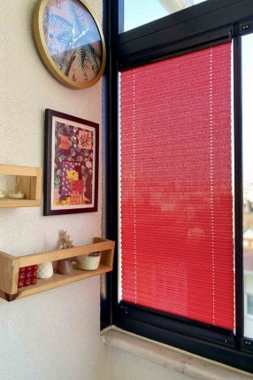 Mercury Pleated Curtain Red