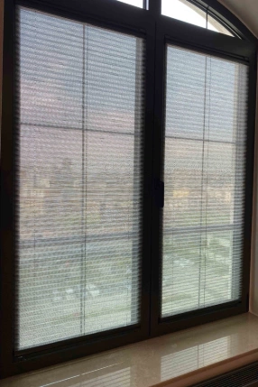 Siyah Keten Plise Perde