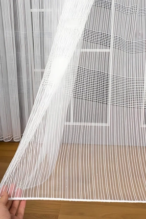 Scalloped Chain Tulle Curtain