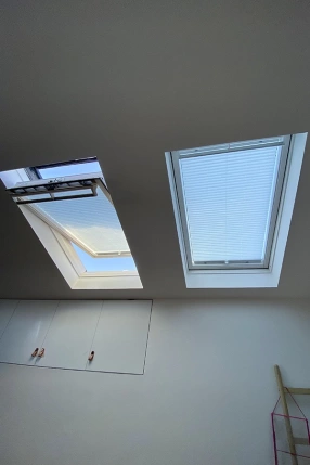 Sade Tavan Cam Plise Perde – Standart Güneşlik