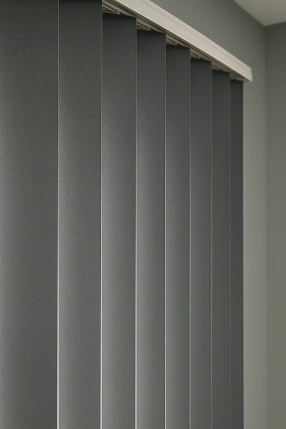 Light Gray Vertical Blind – Cloud Gray