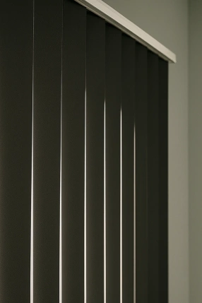 Black Vertical Blind – Onyx Black